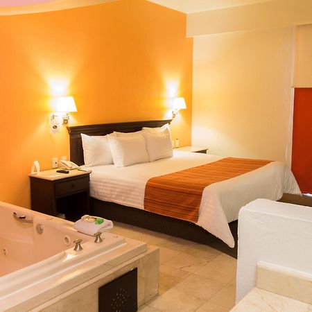 Hg Hotel Запопан Екстериор снимка