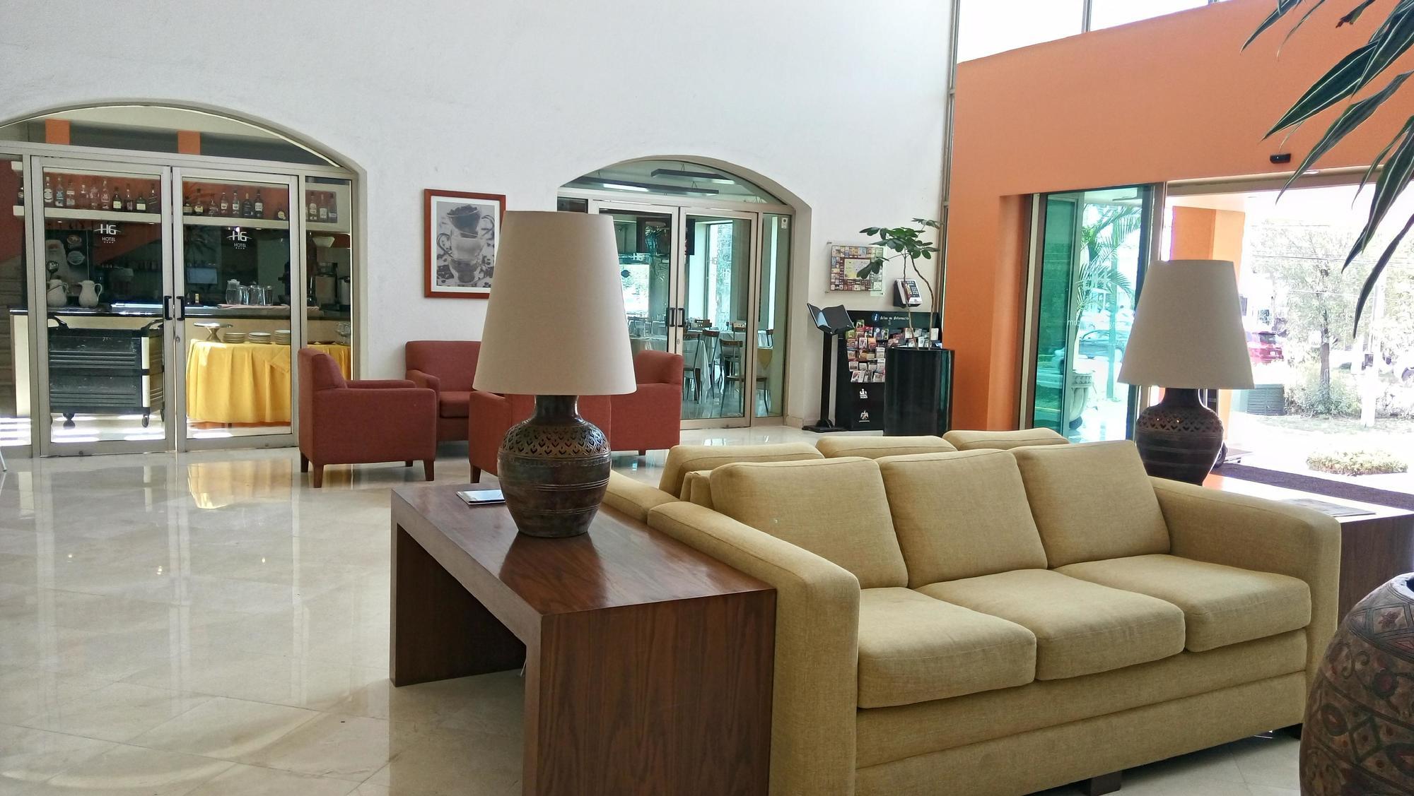 Hg Hotel Запопан Екстериор снимка