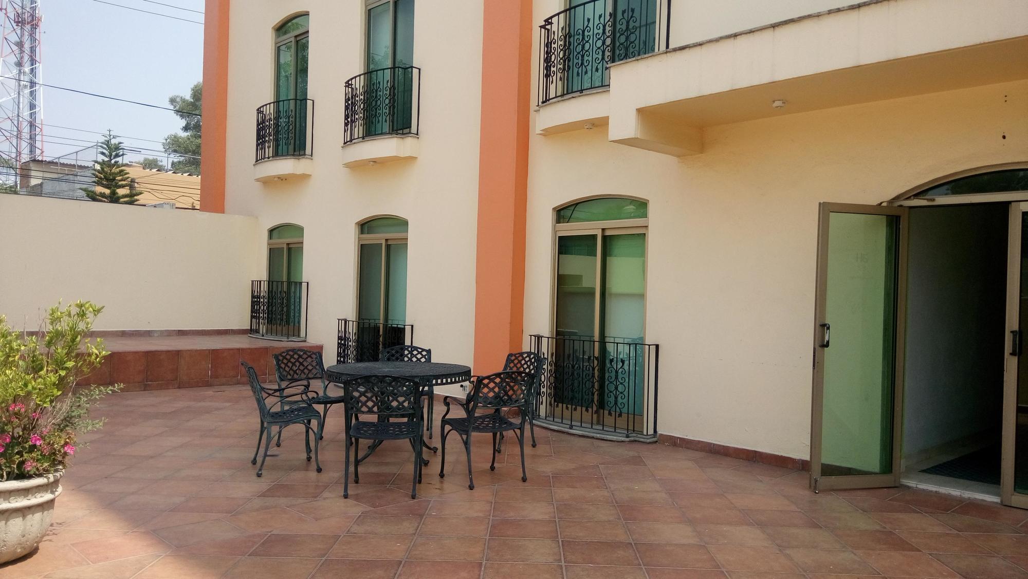 Hg Hotel Запопан Екстериор снимка