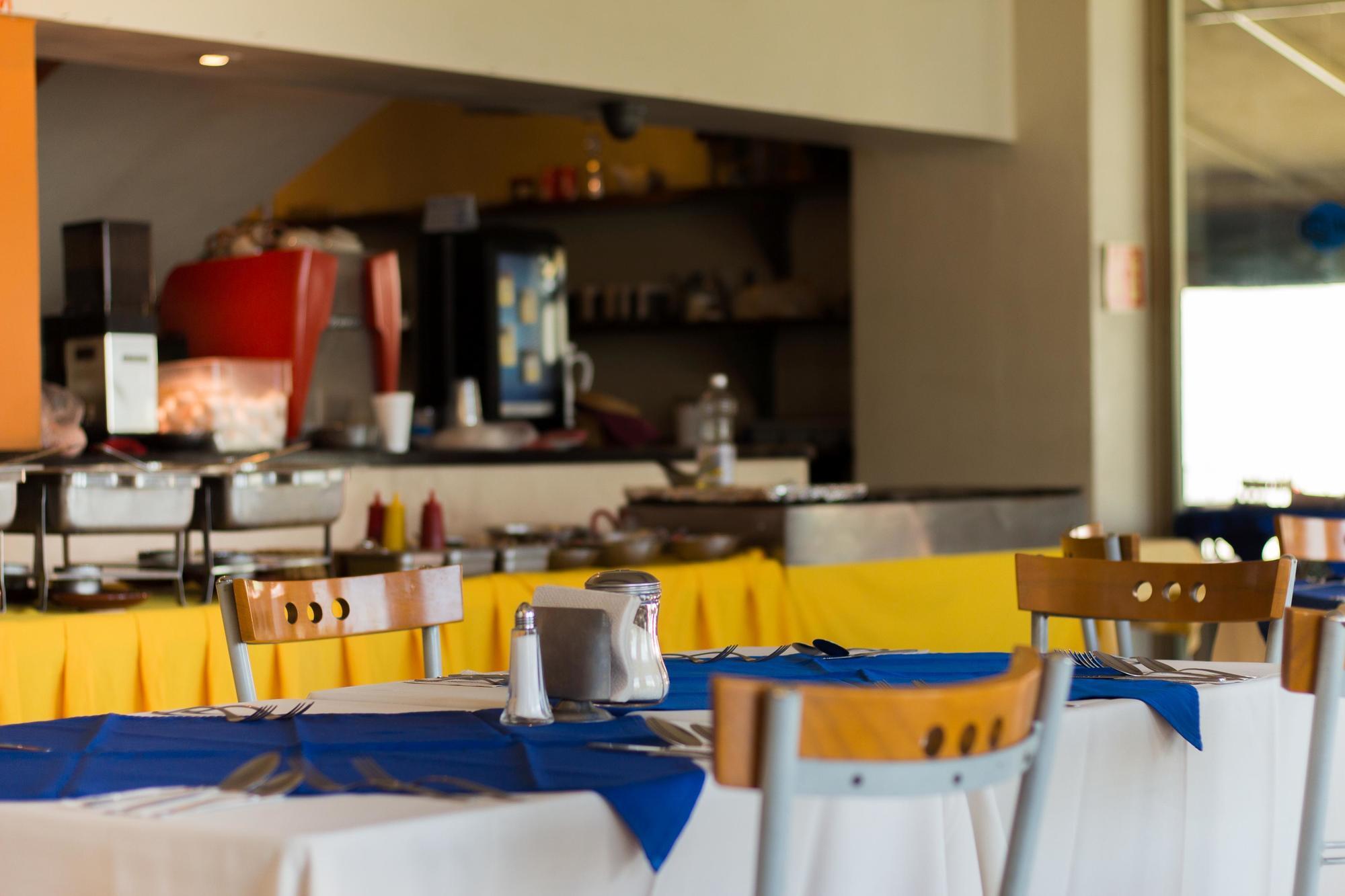 Hg Hotel Запопан Екстериор снимка